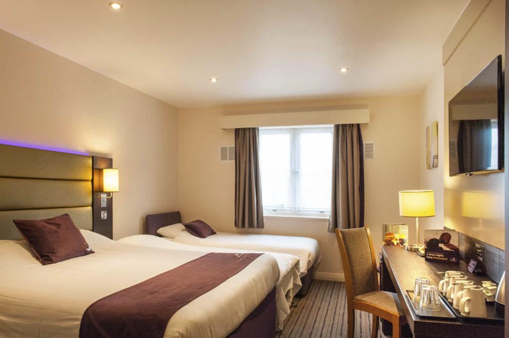 Premier Inn Peterborough - Ferry Meadows Eksteriør bilde